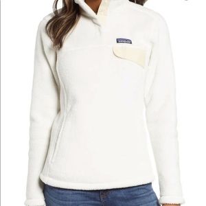 Patagonia’s fleece re- tool snap t pullover